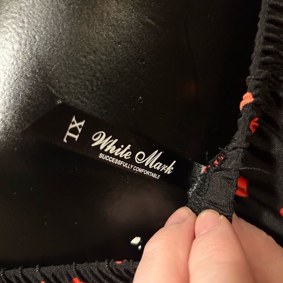 White mark Black and orange long sleeve dress. With lace - Picture 5 of 6